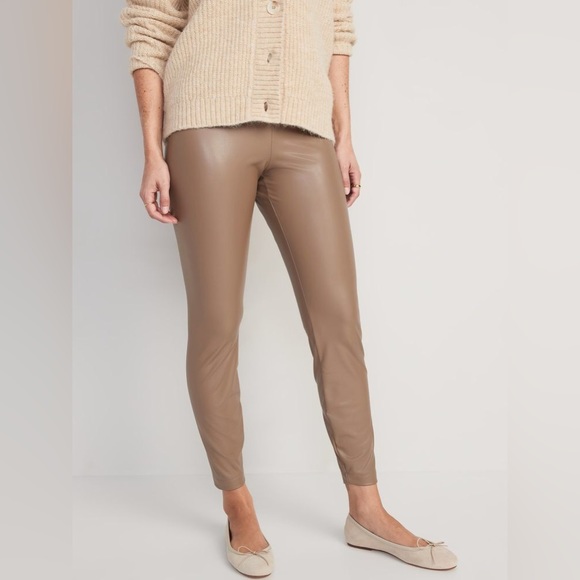 NWOT! High-Rise Faux Leather Leggings for Women - Size Large - Picture 1 of 5